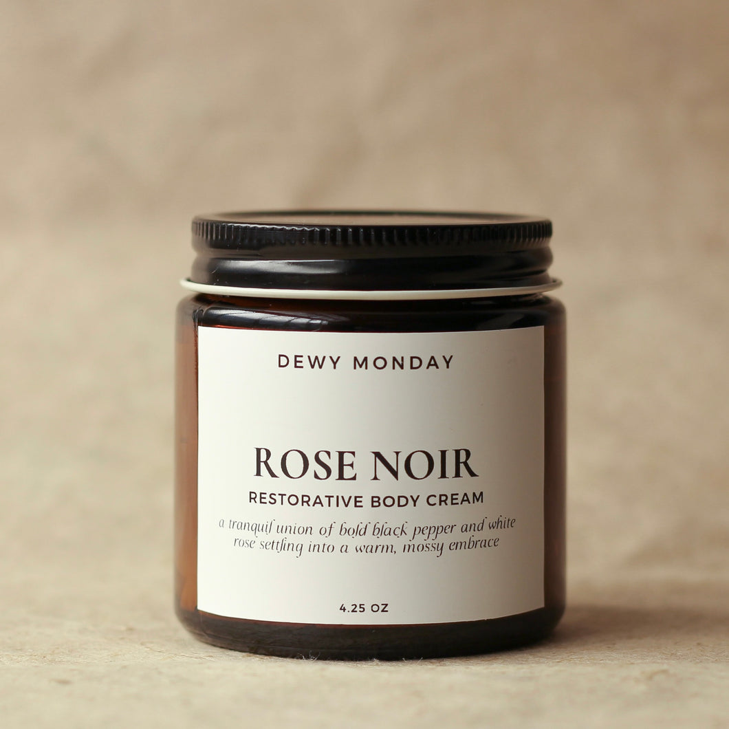 ROSE NOIR